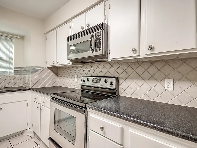 6000 N Pennsylvania Ave #1-206B — Photo 12