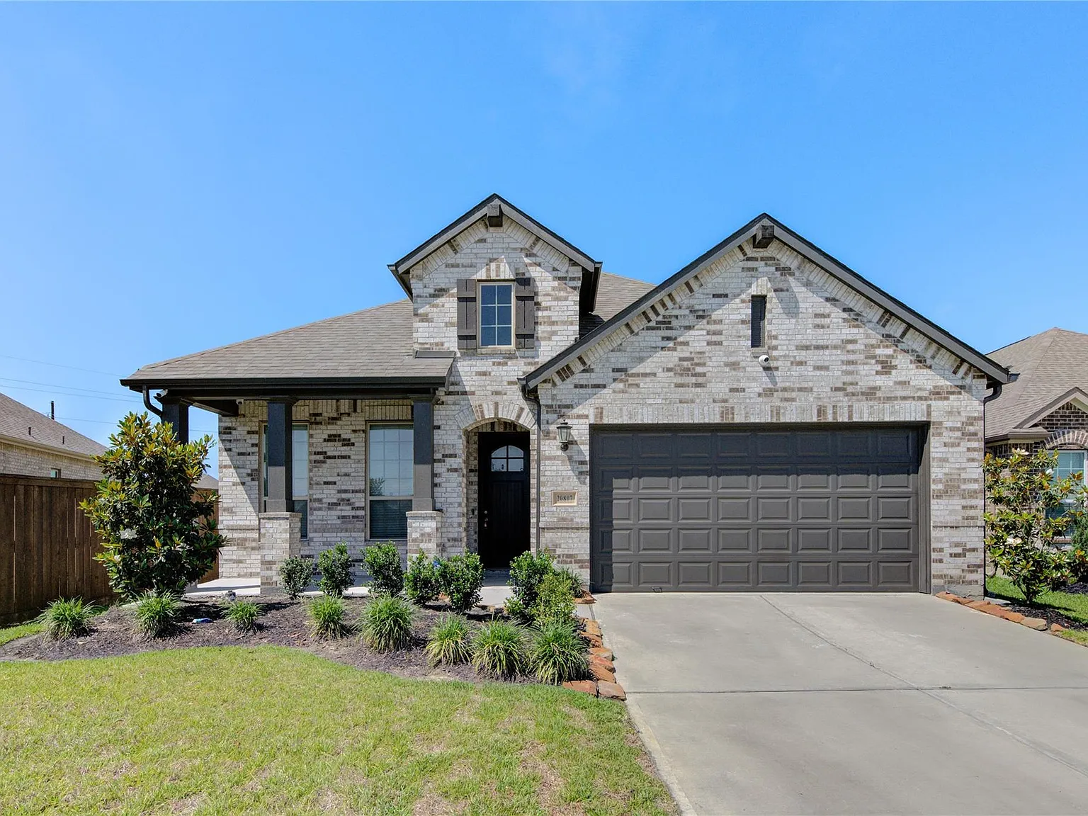 4 bed, 3.0 bath, 2047 sqft, $2,895 — Photo 2