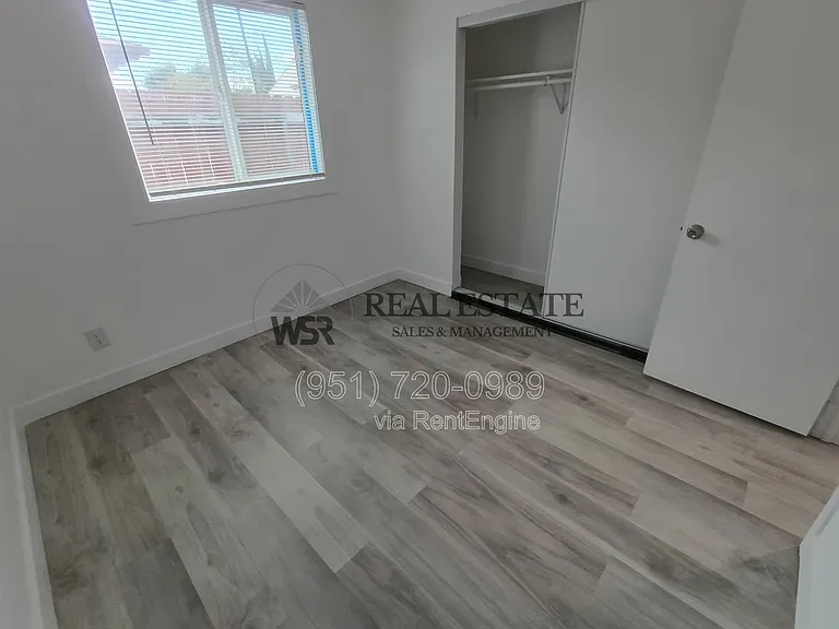 201 W Dale St #B — Photo 14