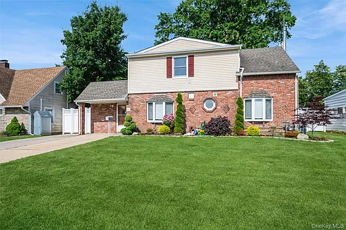 14 Tailor Ln Photo 1 14 Tailor Ln Photo 1