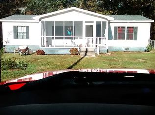 112 Robin Ln, Mayesville, SC 29104