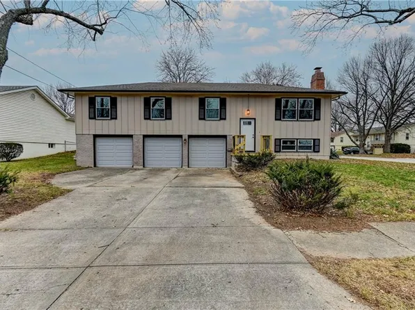 16620 E 42nd Ter S, Independence, MO 64055