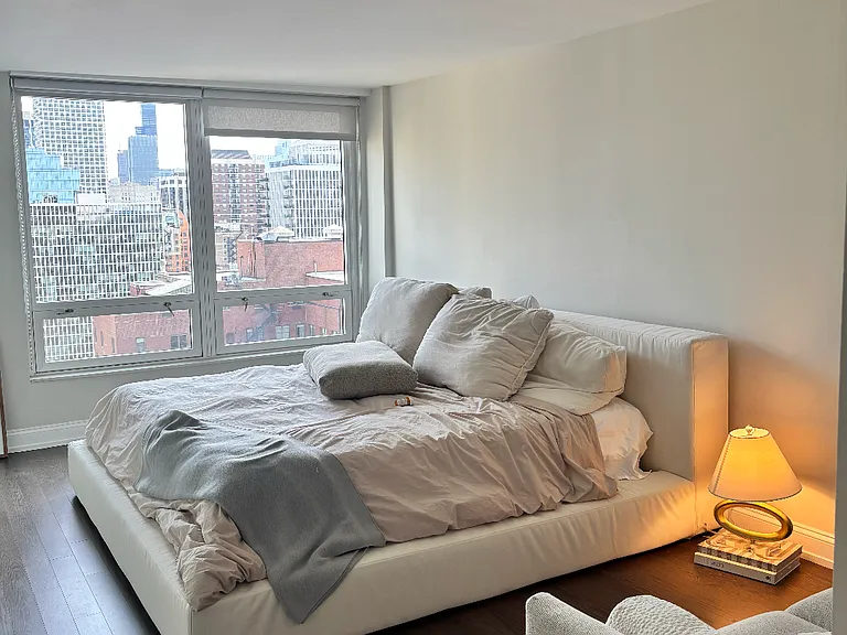 1341 N Astor St #2507 — Photo 7