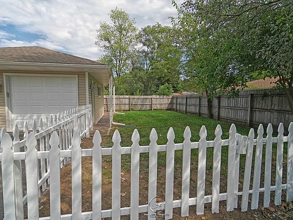 4th image of 39417 N Holdridge Ave