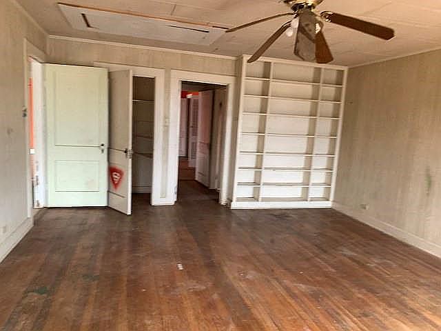 2nd image of 649 Williams St