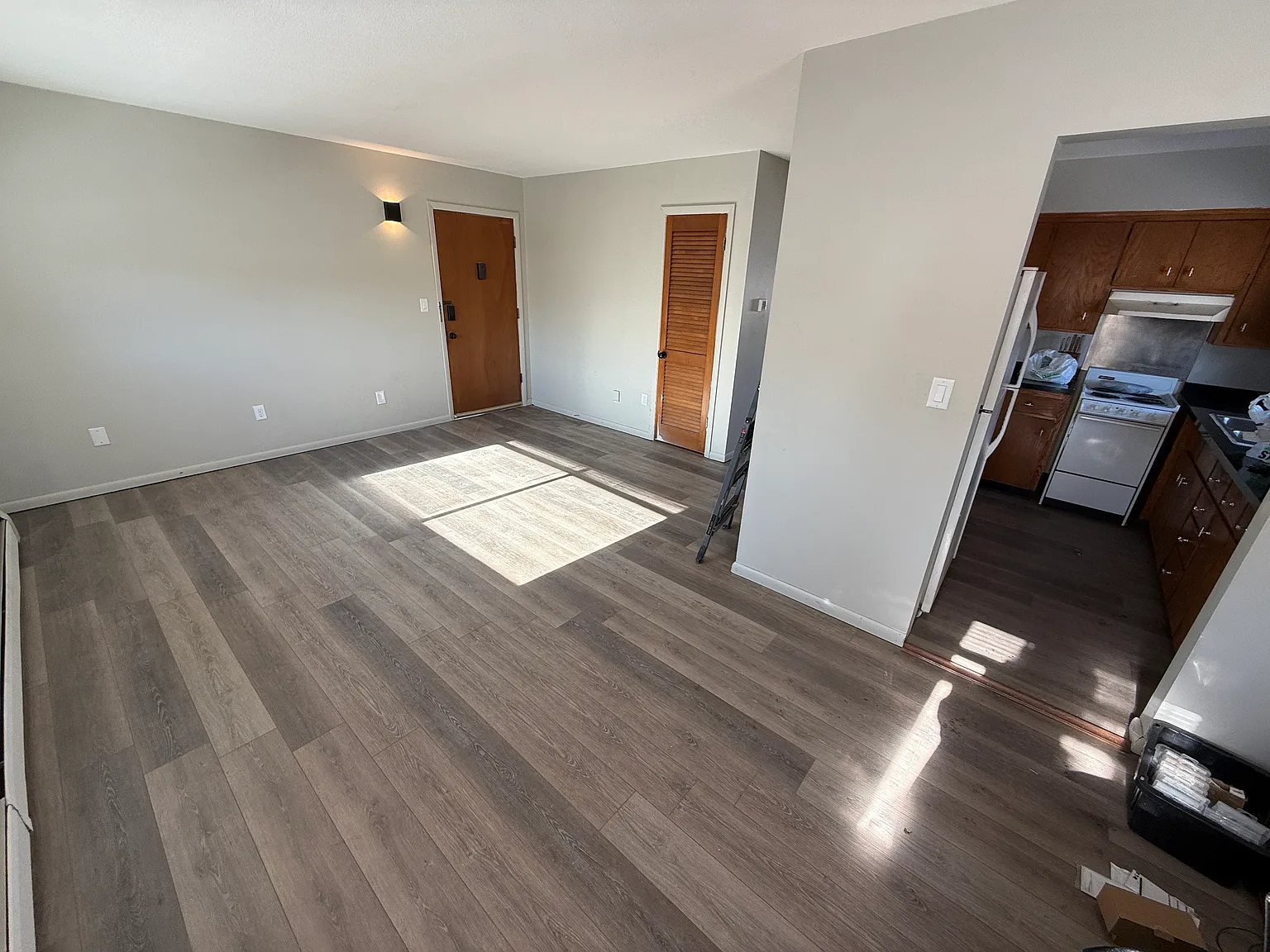 1358-Bear Creek Rentals — Photo 2