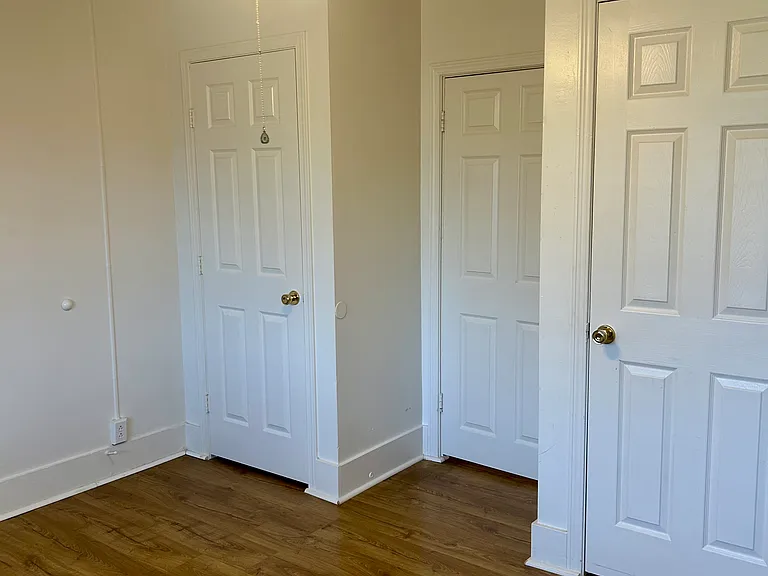 604 W Augusta Ave #2 — Photo 8