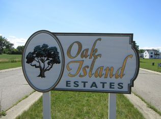 1010 Island Blvd, Essexville, MI 48732