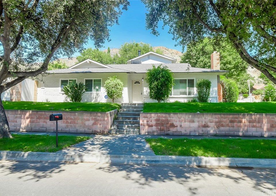 1st image of 257 Bettyhill Ave