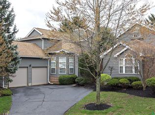 23 Fairway Blvd, Monroe Township, NJ 08831
