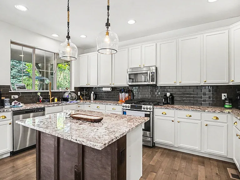 15247 W Auburn Ave — Photo 4