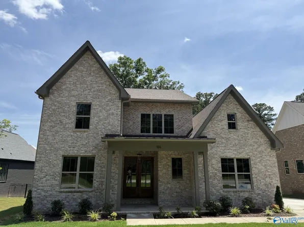 106 Bishop Bend Dr, Huntsville, AL 35806