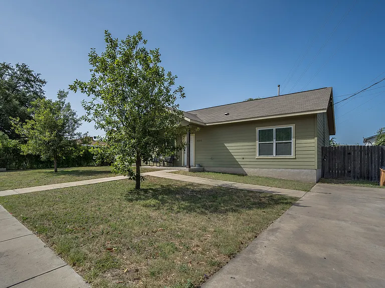 4502 Kitty Ave — Photo 4