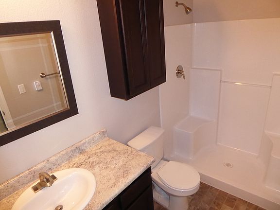4th image of 431 Manzanita Ln