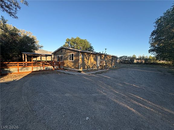 4th image of 880 N 59th St E