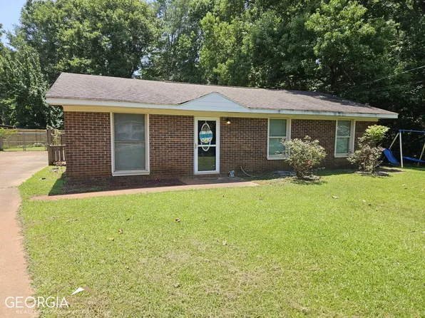 1019 County Road 497, Valley, AL 36854