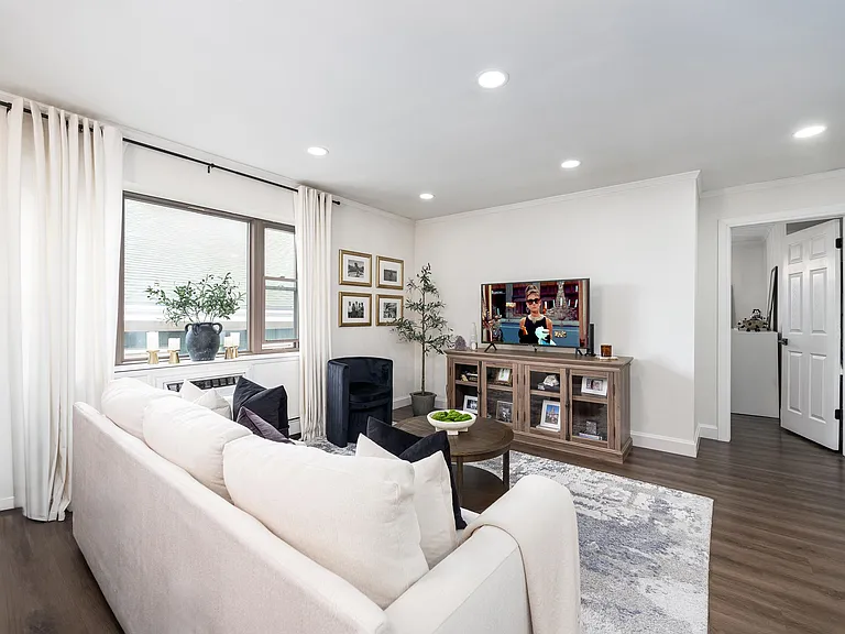 141 Park Ave #8-A — Photo 4