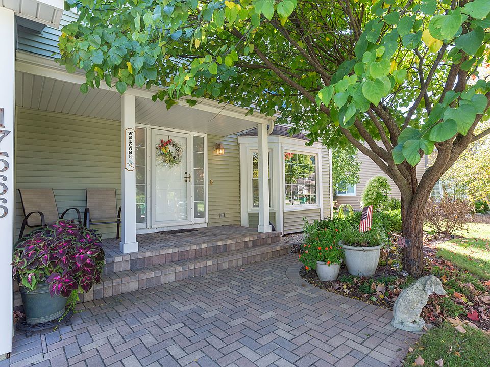 1st image of 17566 W Huntington Cir