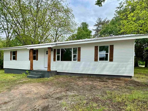 101 Newsome St, Union Point, GA 30669