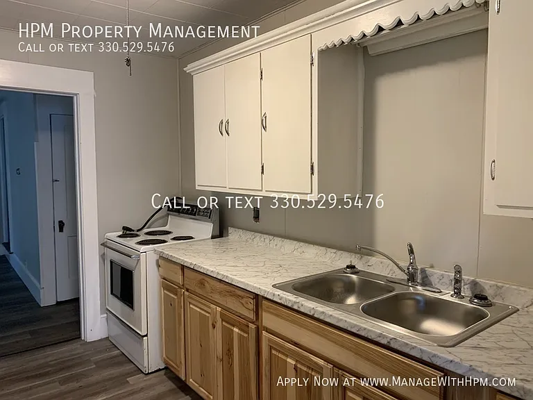 1329 Auld St — Photo 13