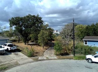 1013 Dona Dr, Corpus Christi, TX 78407