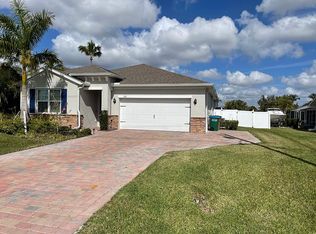 201 SE 29th Ter, Cape Coral, FL 33904