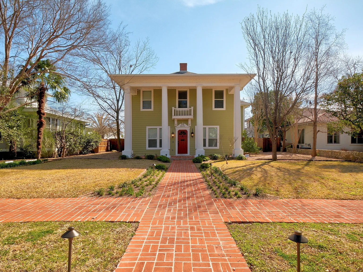 7 bed, 7.5 bath, 4090 sqft, $15,750 — Photo 3