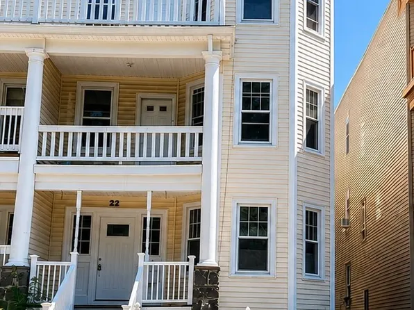 22 Fernboro St, Dorchester, MA 02121