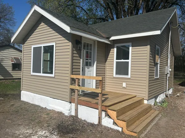 507 S Peck St, Fergus Falls, MN 56537