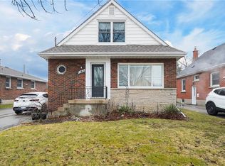 342 E 17th St, Hamilton, ON