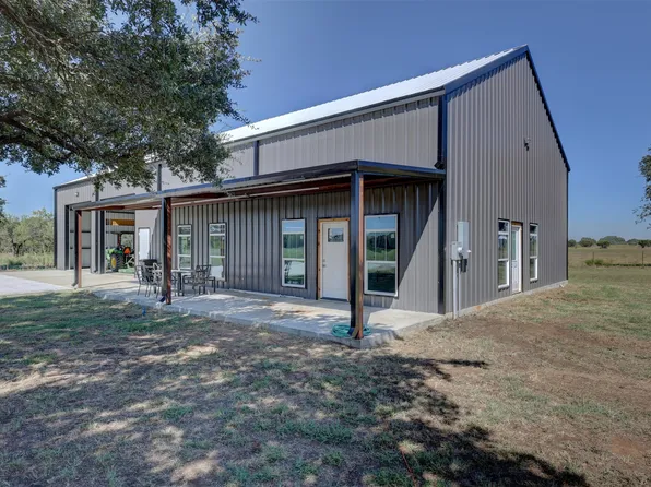 Hcr #1221, Blum, TX 76627