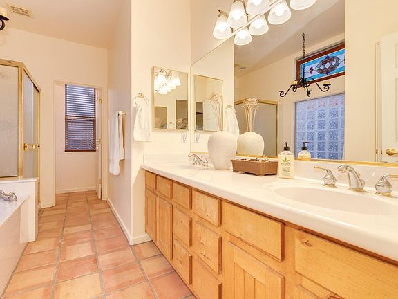 5th image of 44411 N 12th St