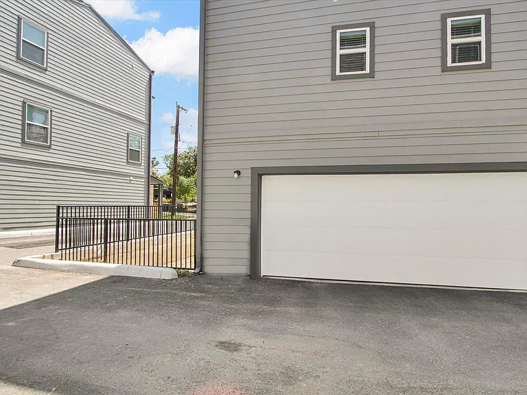 302 Tendick St #1103 — Photo 34