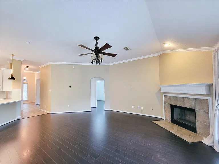 12614 Aubreywood Ln — Photo 13