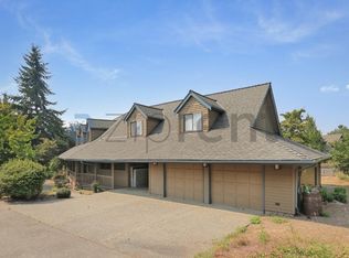 10655 Woodinville Redmond Rd NE, Redmond, WA 98052