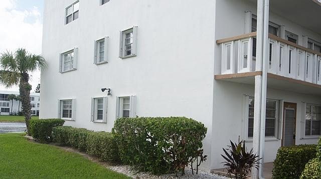1st image of 120 Wellington G