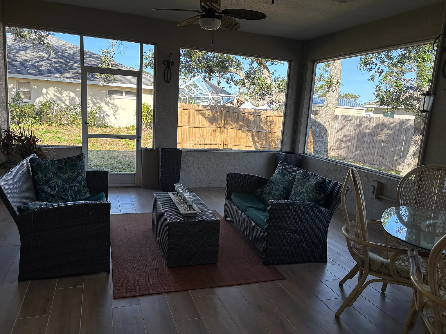 3 bed, 2006 sqft, $3,000 — Photo 4