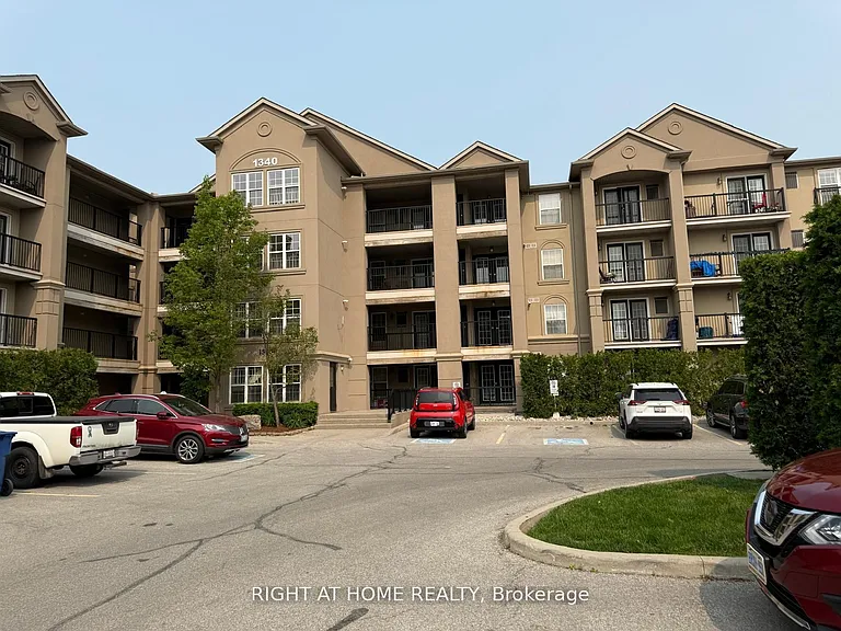 1340 Main St E #206 — Photo 2