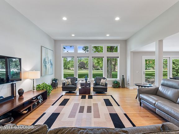 4th image of 1052 Royal Bombay Ct