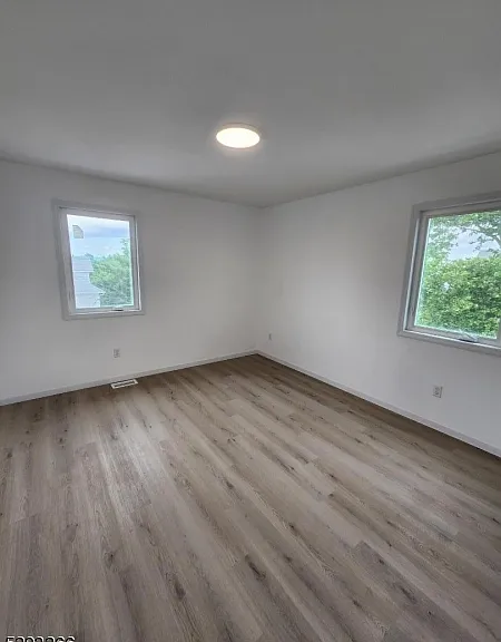 69 Union Ave — Photo 11
