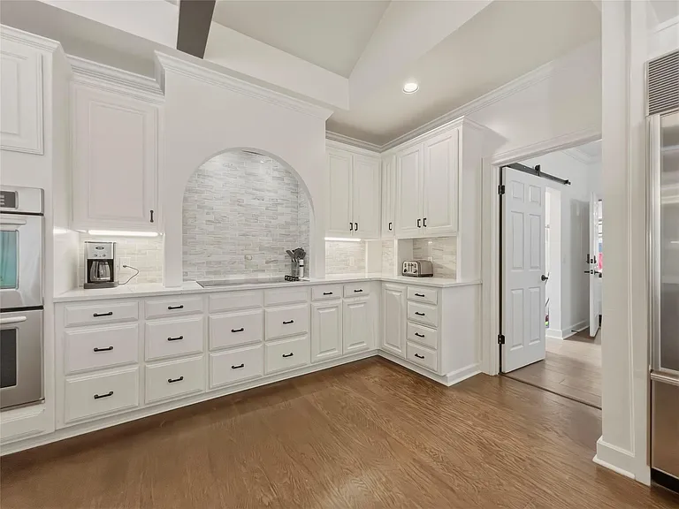 6 Candleleaf Ct — Photo 15