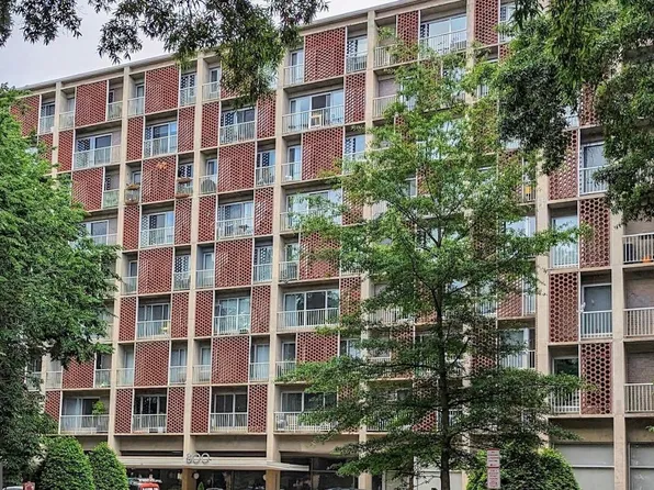 800 4th St SW APT S824, Washington, DC 20024