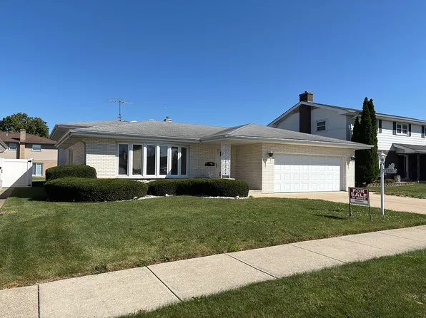 10916 Kingston St, Westchester, IL 60154