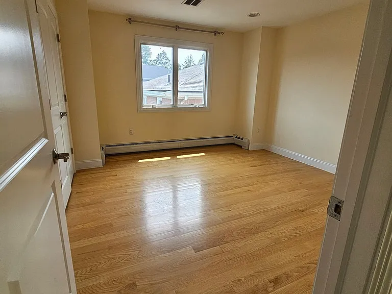 220B Glen Ave #B — Photo 10