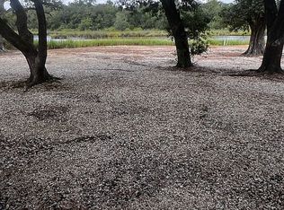 996 Oak Ln, Hackberry, LA 70645