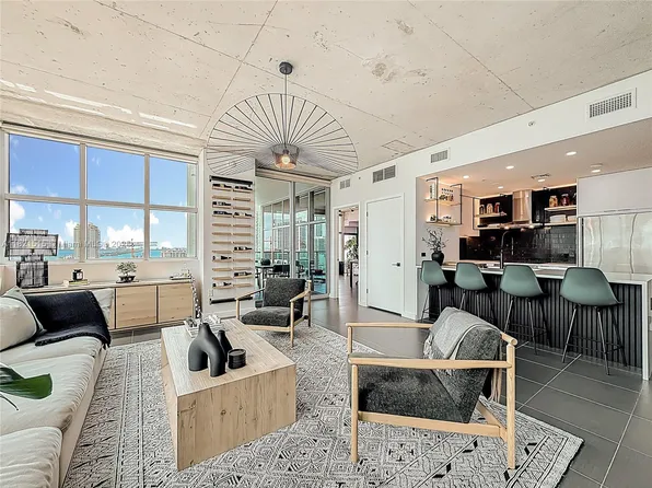 3301 NE 1st Ave APT H1215, Miami, FL 33137