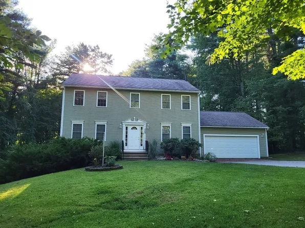 229 Brookfield Rd, Sturbridge, MA 01518