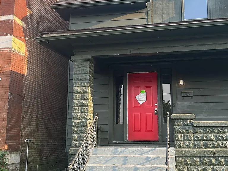 1818 W Jefferson St — Photo 5