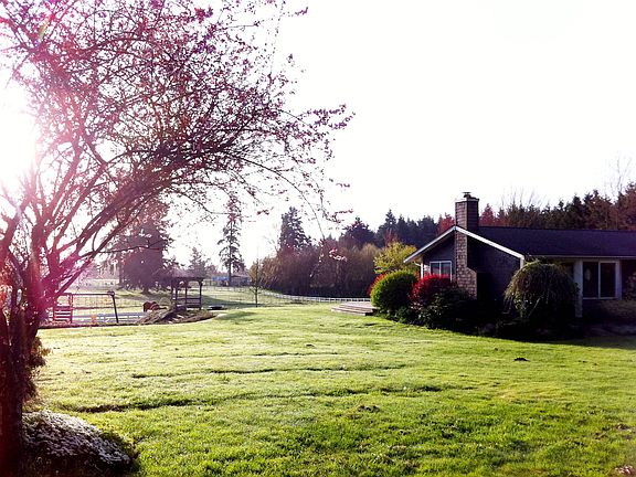 2nd image of 5600 132nd Ave NE