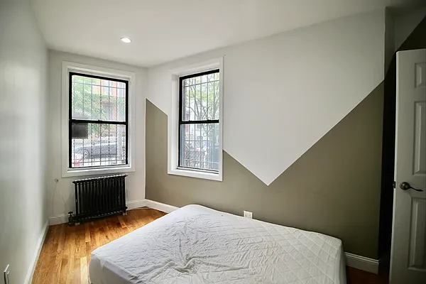 Rented by Hagstrom Management Inc | media 12